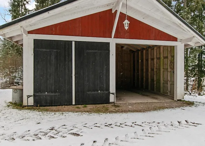 Rajamaja By Interhome Palikainen